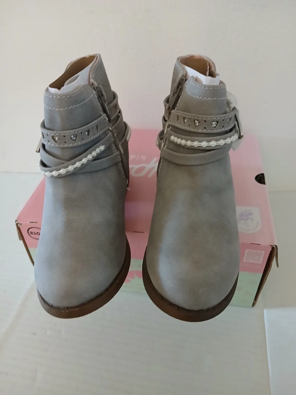 Women’s Grey Ankle Boots with Decorative Straps Size 12M $20